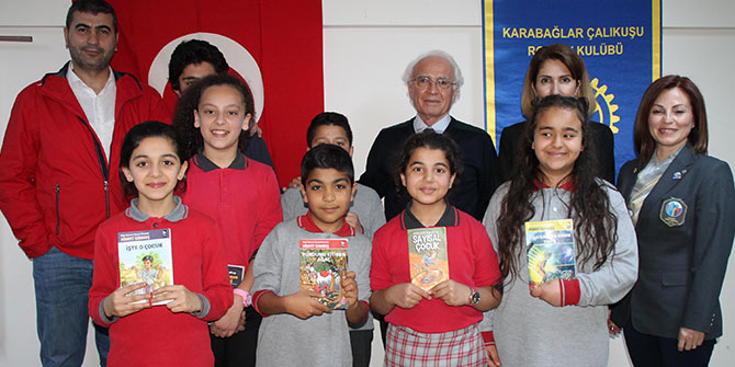 YAZAR KARAKUŞ ÇOCUKLARLA BİR ARAYA GELDİ