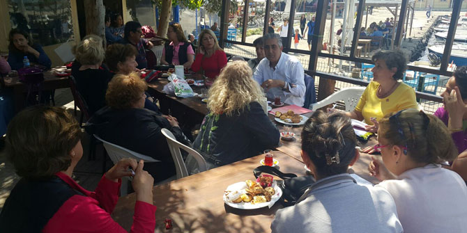 Karaburunlu kadınlardan ‘siyaset günü’