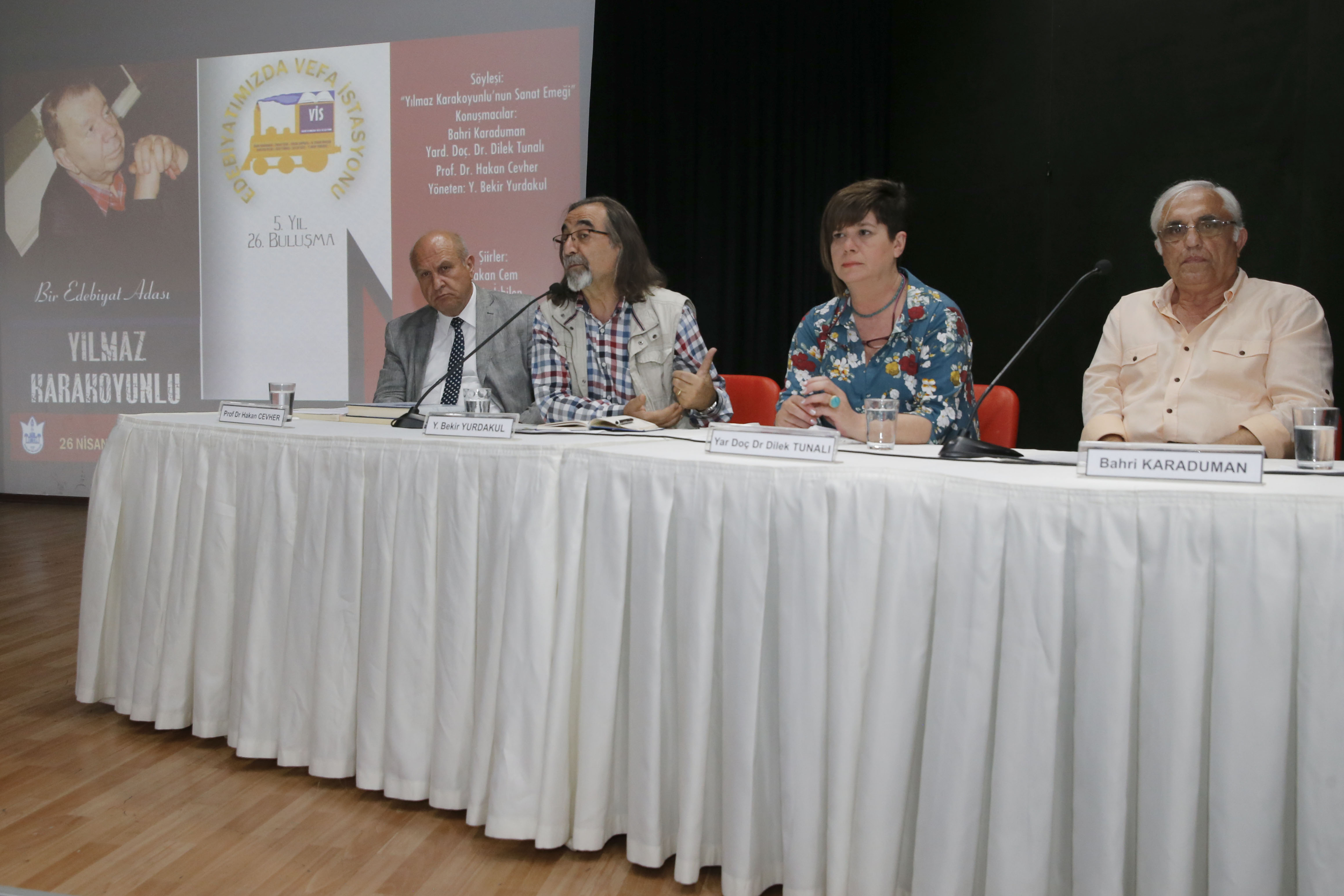 Ustaya 82. yaş gününde vefa gecesi