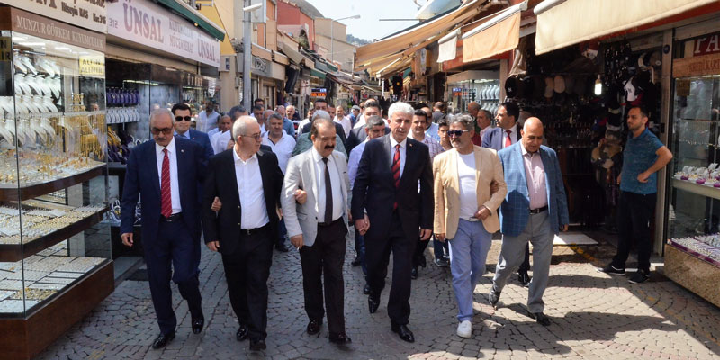 İşadamı Konukçu, aday adayı oldu