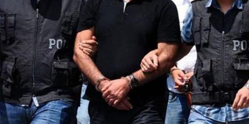 İzmir'de operasyon! Çok sayıda gözaltı var