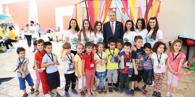 Ege'de "Masallarla Bilim Şenliği" düzenlendi