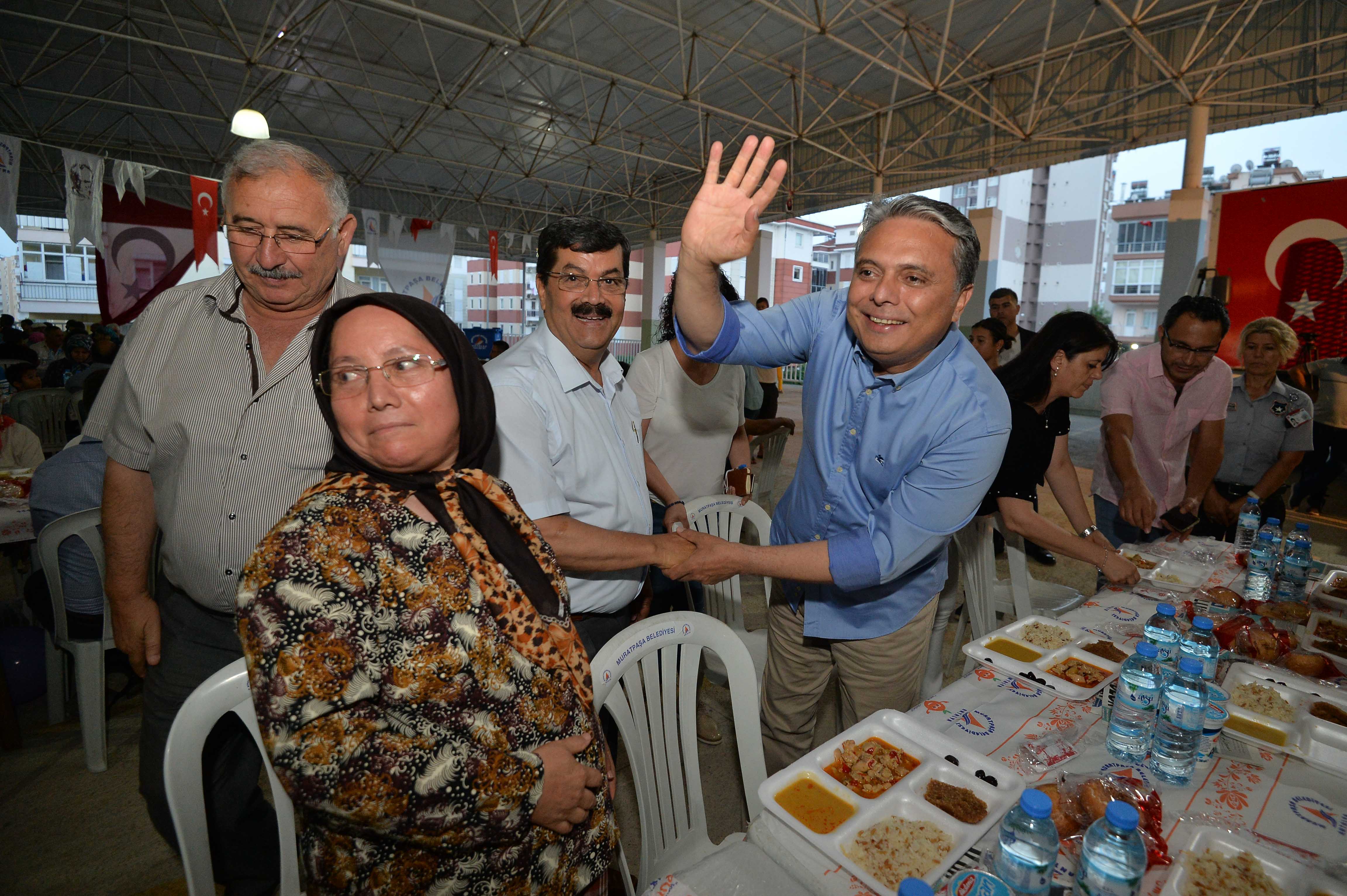 Kızıltoprak Ümit Uysal’la değişti