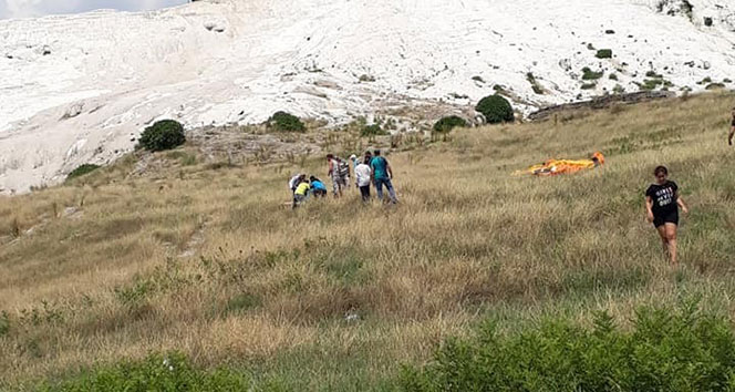 Koreli turist yamaç paraşütü kazasında öldü