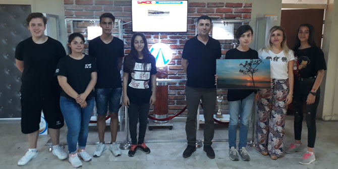 Trafik kazasında ölen öğretmenleri anısına sergi açıyorlar