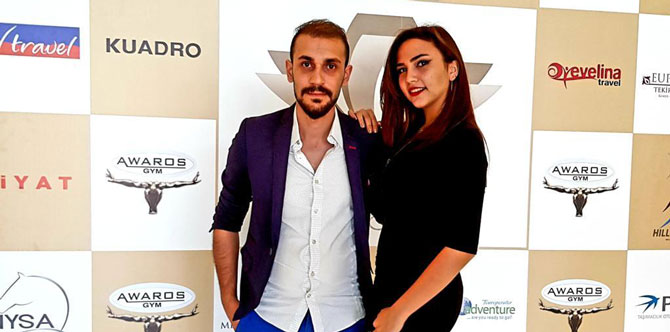 Bedir,"Elini sallasan dj ve sanatçı ya değiyor!"