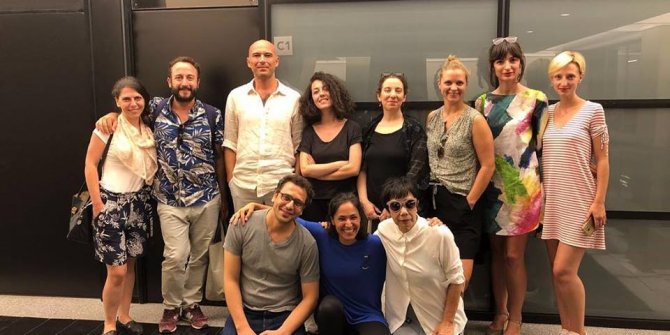 Mavibahçe’de Gizli Yolculuk