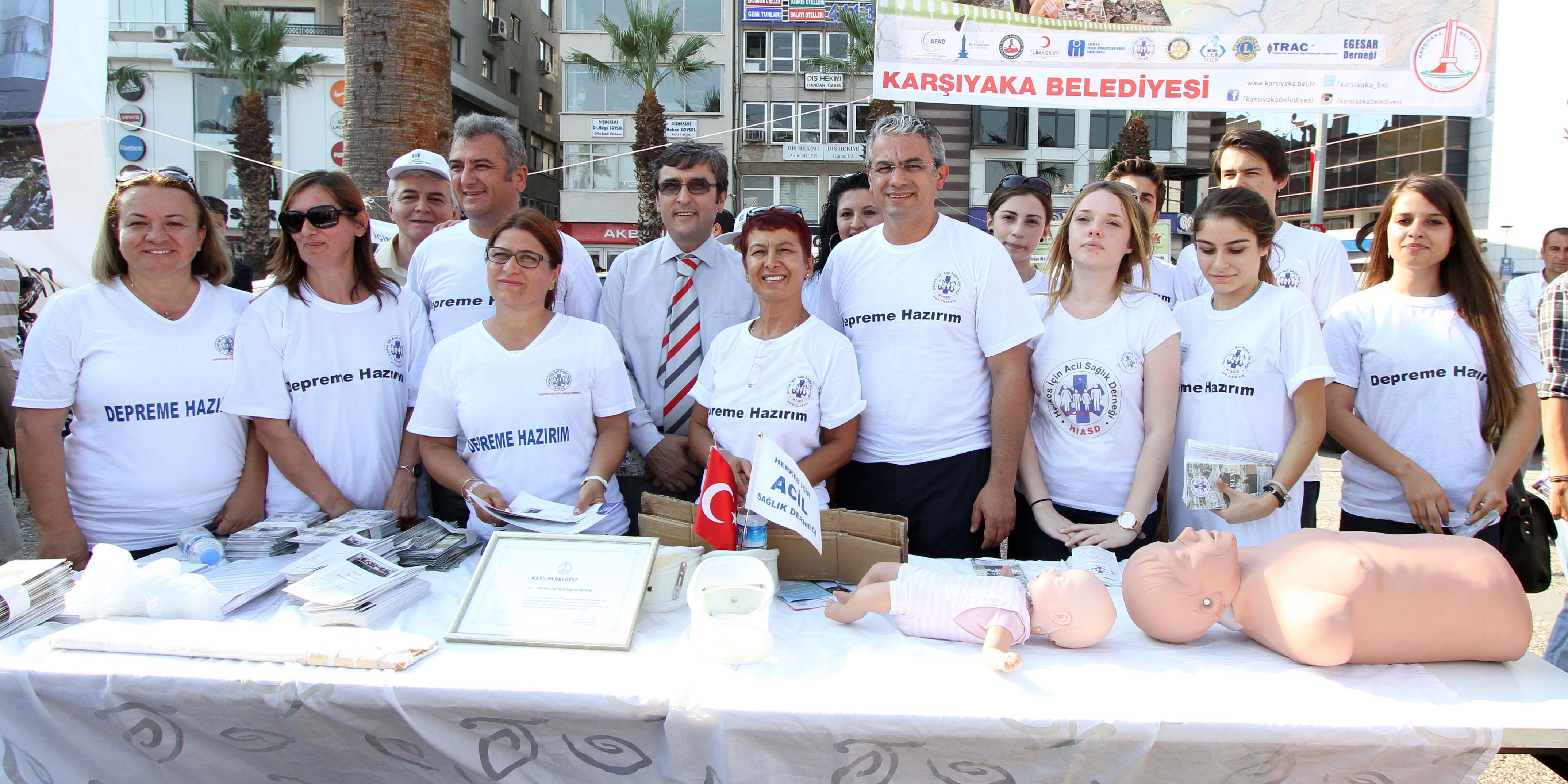 Karşıyaka Belediyesi, 17 Ağustos'u unutmadı