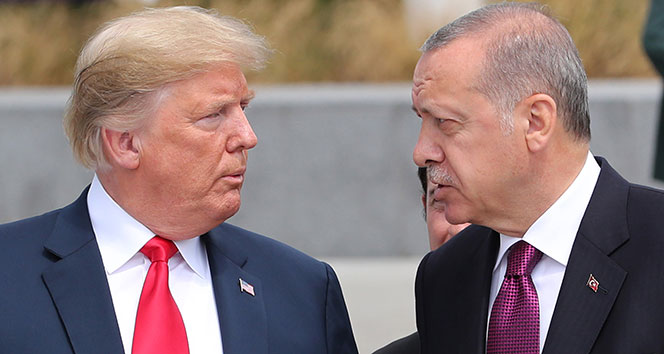 Erdoğan ile Trump ayaküstü görüştü...
