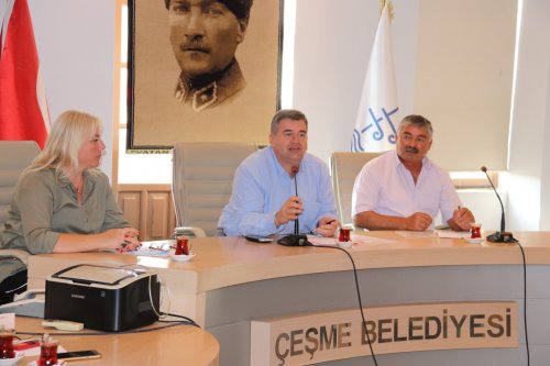 “cesme’nin-topragi-cesme’de-kalacak-!-(2).jpg