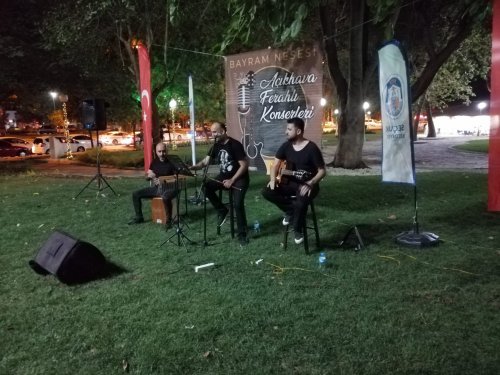 acikhava-ferahli-konserleri-2.jpg