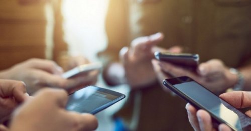 turkiye-de-akilli-telefon-kullananlarin-sayisi-artti-h83717-29400.jpg