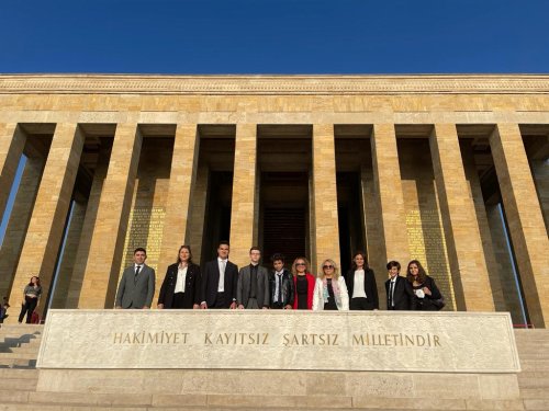 kizilcullu-bilim-sanat-merkezi-ogrencilerinin-anitkabir-ziyareti.jpeg