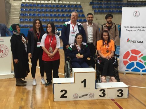 gaziemirin-boccia-sporcularindan-3-turkiye-sampiyonlugu-1.jpeg