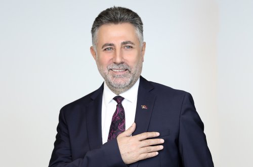 bayrakli-belediyesinden-6-bin-kisiye-hasta-nakil-hizmeti-2.jpg