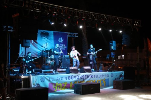 abb-konser-kusadasi-4.jpeg