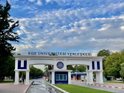 ege-universitesi-kampus.jpg