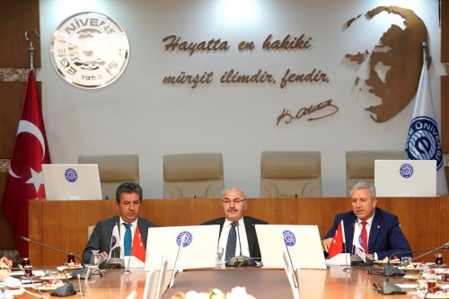 mustafa-ozturk-yavuz-selim-kosger-prof-dr-necdet-budak.jpg