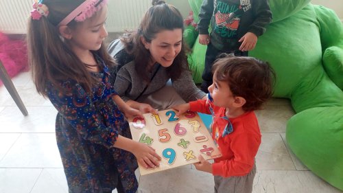 egeli-miniklerden-gorevimiz-iyilik-projesi-1.jpg