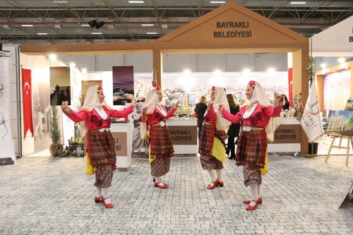 bayrakli-belediyesi-uluslararasi-turizm-ve-ticaret-fuarinda-5.jpg