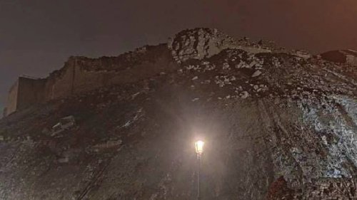 tarihi-gaziantep-kalesi-depremde-yikildi-acdz.webp