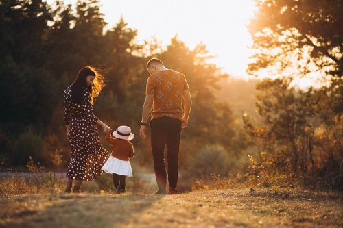 family-with-their-little-daughter-autumn-field.jpg