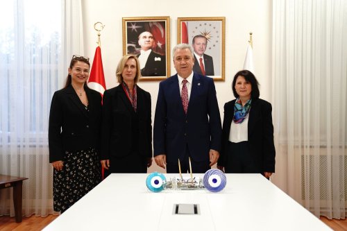 prof-dr-necdet-budak-prof-dr-rabia-genc-ve-ekibi-1.jpg