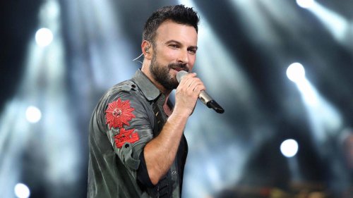 tarkan-dan-gazze-paylasimi-sadece-savas-sucu-degil-insanlik-sucu.jpg