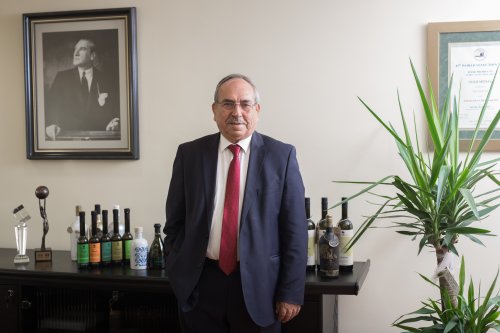 taris-zeytin-ve-zeytinyagi-birlik-baskani-hilmi-surek-foto-1.jpg