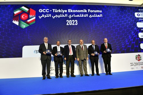 soldan-saga-omer-bolat-jassim-m-albudaiwi-dr-abdulaziz-sager-cengiz-ozgencil-saad-al-barrak-mehmet-simsek.jpg