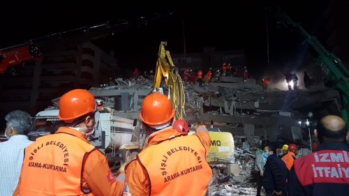 izmir-deprem.jpeg