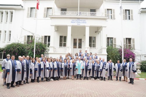 ege-universitesi-69uncu-kurulus-yil-donumunu-kutladi-2.jpg