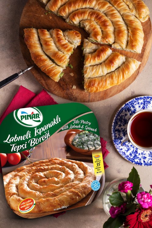 pinar-labneli-ispanakli-tepsi-boregi.jpg