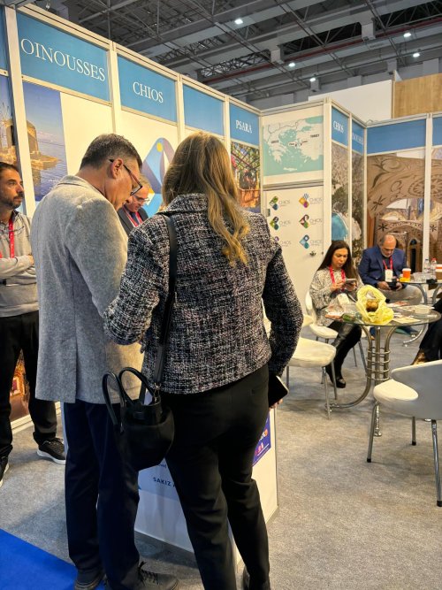 chios-sakiz-izmir-turizm-fuarinda-tanitim-yapti.jpg