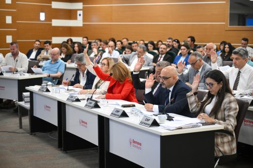bornova-belediyesi-haziran-meclisi-2.jpg