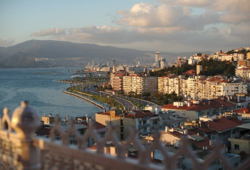 izmir-vue.jpg