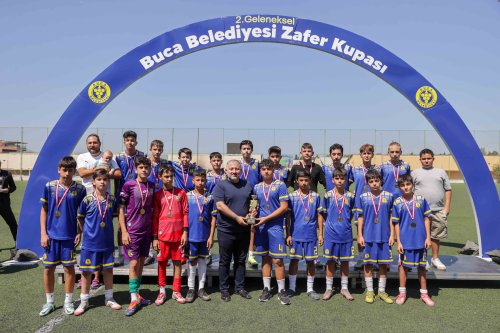 buca-zafer-kupasi5.jpg