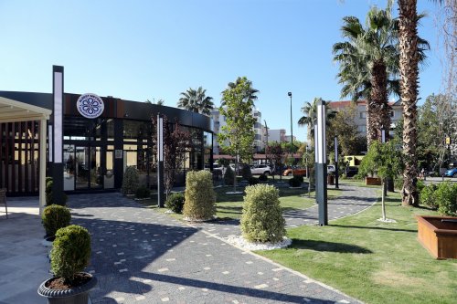 albest-meydan-kafe-bir-ayda-37-bin-kisiyi-agirladi-4.jpg