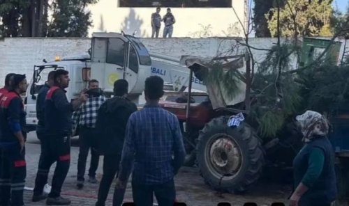 torbali-da-feci-kaza-iscinin-uzerine-agac-devrildi-2931.webp