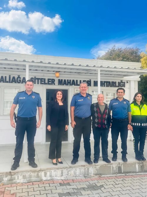 aliaga-ilce-emniyet-mudurumuz-sayin-ahmet-can-ve-personellerimiz-ilcemizdeki-mahalle-muhtar.webp