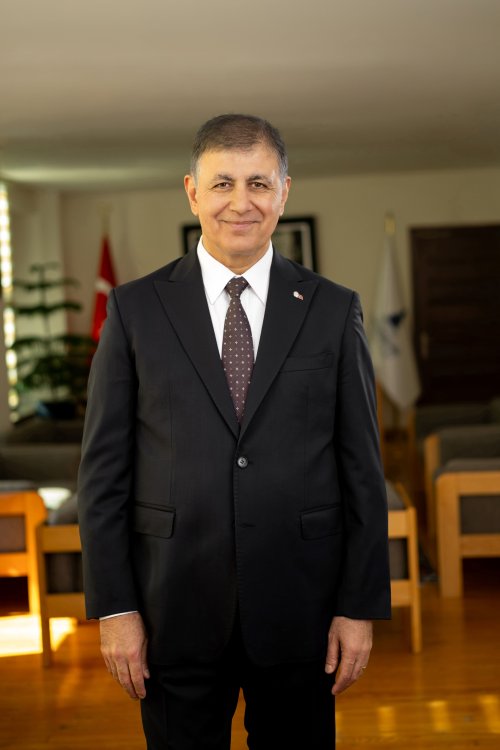 dr-cemil-tugay.jpg