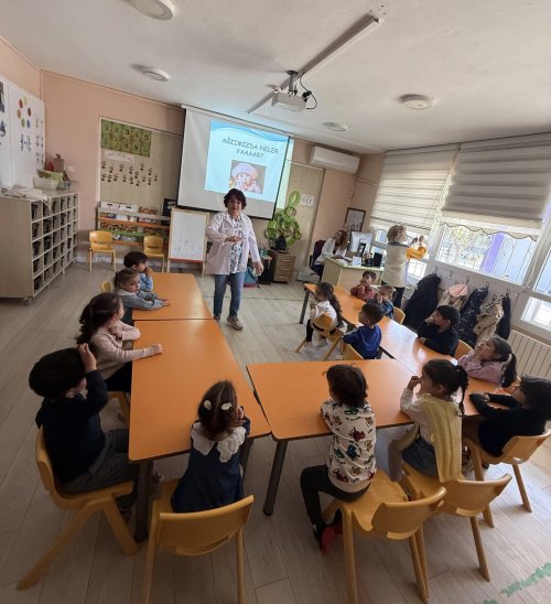 bayrakli-belediyesinden-anaokulu-ogrencilerine-agiz-ve-dis-sagligi-egitimi-2.jpeg