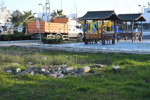 kusadasi-belediyesi-park-ve-bahceler-yenileme-4.jpg