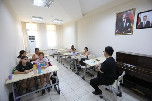 ucretsiz-kultur-sanat-kurslari-yeni-doneme-basladi-1.jpeg