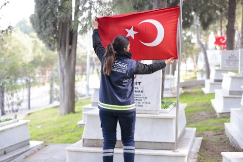 konaktan-sehitlere-vefa-bayram-oncesi-temizlik-ve-bakim-seferberligi-7.jpeg