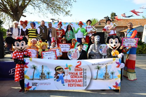 izmir-cocuk-ve-genclik-tiyatrolari-festivali-5.jpeg