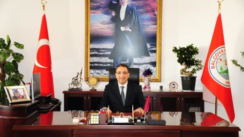 balcova-belediye-baskani-onur-yigit.webp