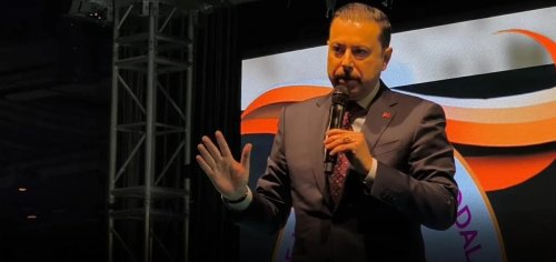 iesob-genel-kurulunda-kaya-ile-ozkan-arasinda-gerginlikee.jpg