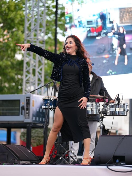 urla-enginar-festivalinde-ikinci-gun-coskusu-9.jpg