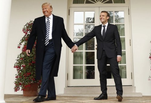180424-trump-macron-touch-oval-ew-140p.webp
